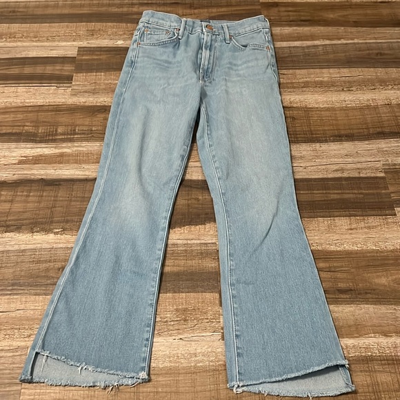 Mother Insider Crop Step Fray Jeans in Hold My Hand - Picture 2 of 7